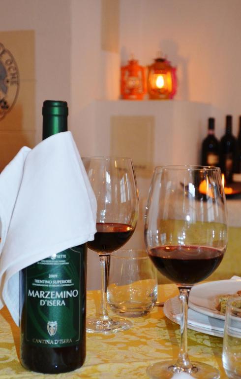 Hotel Locanda Le Tre Oche Molina di Ledro Εξωτερικό φωτογραφία