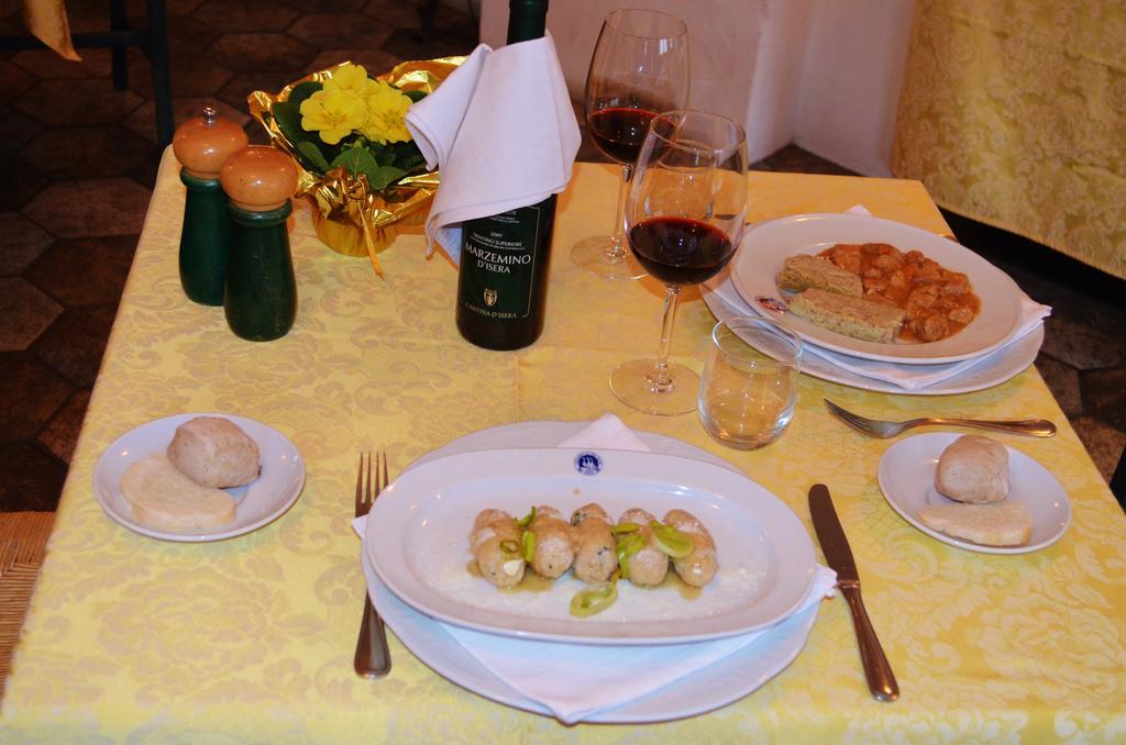 Hotel Locanda Le Tre Oche Molina di Ledro Εξωτερικό φωτογραφία