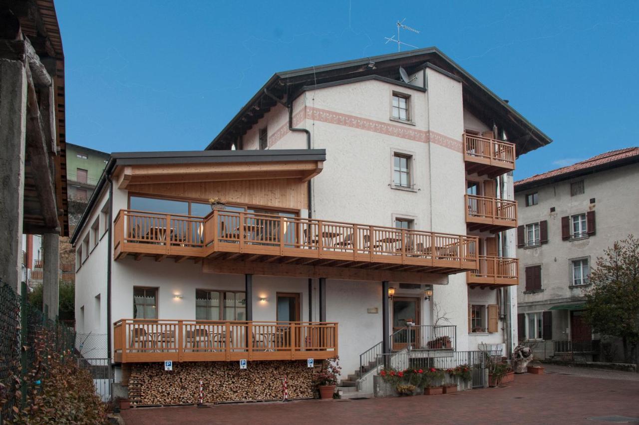 Hotel Locanda Le Tre Oche Molina di Ledro Εξωτερικό φωτογραφία