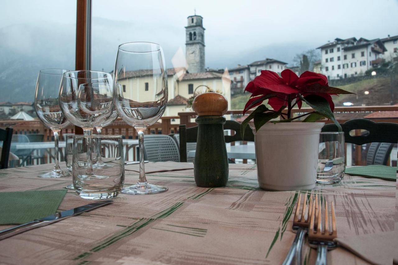 Hotel Locanda Le Tre Oche Molina di Ledro Εξωτερικό φωτογραφία